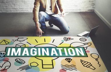 hayal gücü ile çalışan iş adamı