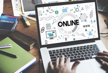 online kavramı ile dizüstü bilgisayar