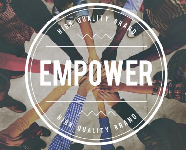 çok ırklı insanlar elele