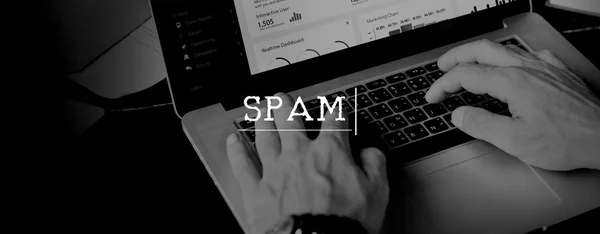 Laptop met spam concept — Stockfoto