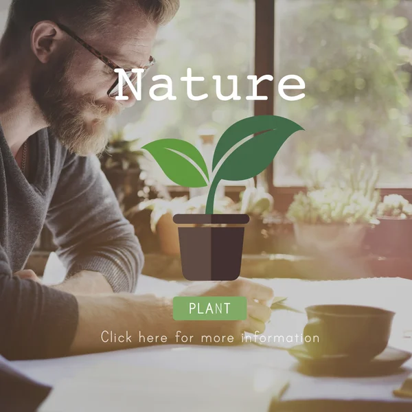 İşadamı kağıt ile çalışma