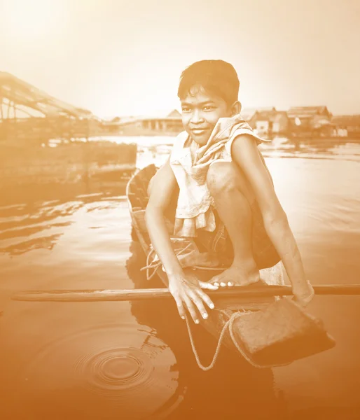 Boy Taveling on Boat — Stock Photo, Image