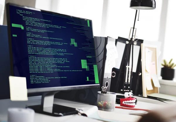 Bilgisayar çalışma tablosunda