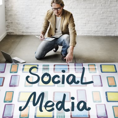 sosyal medya ile çalışmak işadamı
