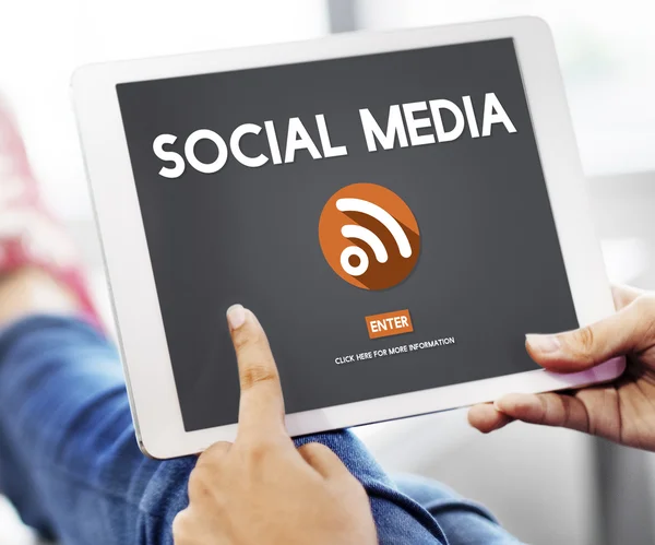 A szociális média, digitális tabletta — Stock Fotó