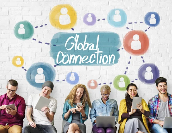 Diversità delle persone e connessione globale — Foto Stock