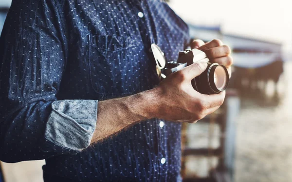 Mann mit Kamera — Stockfoto