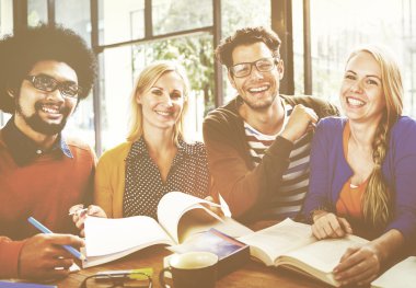 birlikte çalışan insanlar.