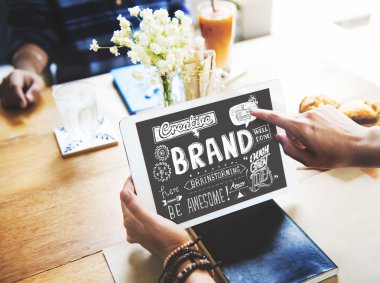 Dijital tablet ile eller