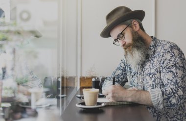 Komuta sizde sakallı 