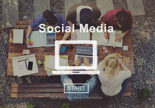 Comunicação de mídia social — Fotografia de Stock