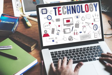 teknoloji kavramı ile dizüstü bilgisayar