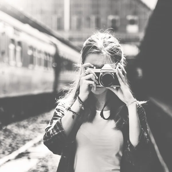 Girl making photos — Stock Photo, Image