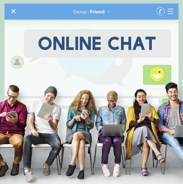 Diversity people and online chat — Stock Photo, Image