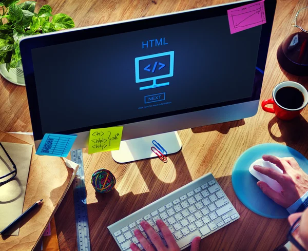 Man working on computer — Stock Photo, Image