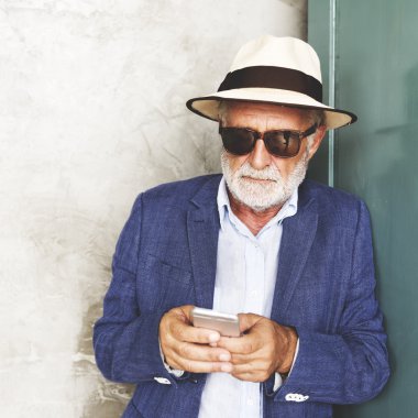 üst düzey yakışıklı 