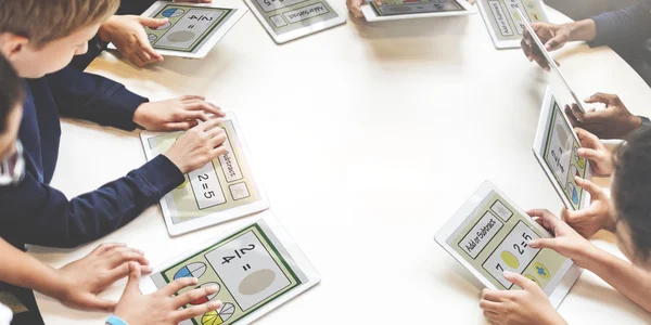 Children using laptops — Stock Photo, Image