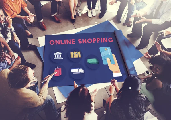 Persone sopra poster con Shopping Online — Foto Stock