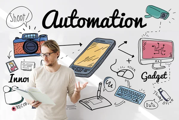 Zakenman werken met automatisering — Stockfoto