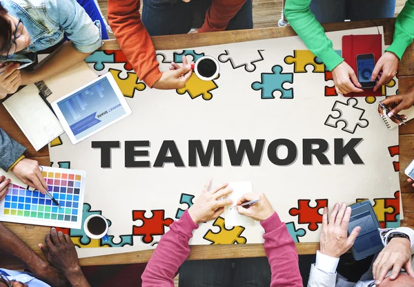 İşbirliği, kurumsal ekip çalışması kavramı