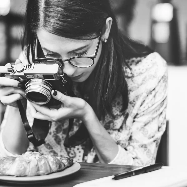 Menina de fotografia turística — Fotografia de Stock