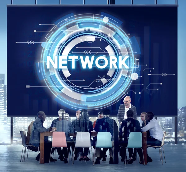 Affärsmän och nätverk anslutning koncept — Stockfoto