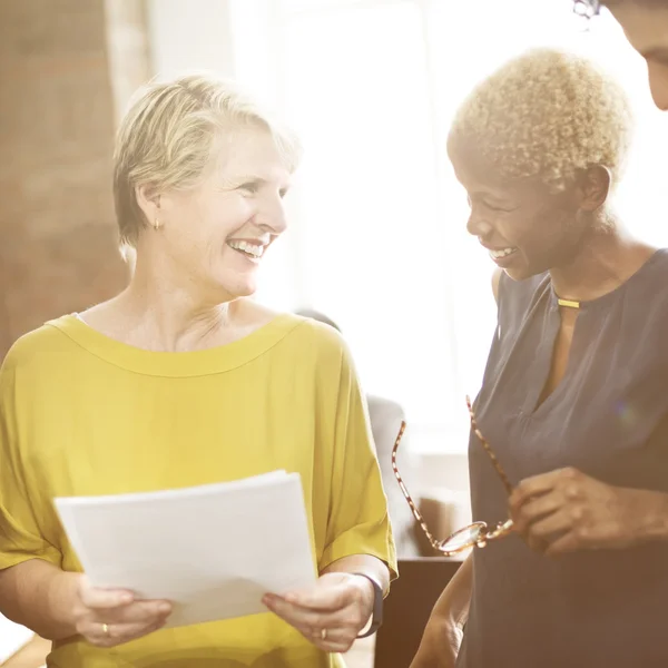 Imprenditori che lavorano — Foto Stock