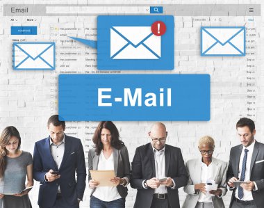 iş adamları iş başında grup