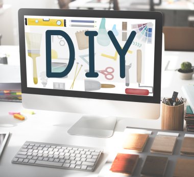 Bilgisayar çalışma tablosunda