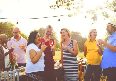 Piknik Park grubu insanlar