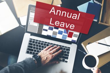 yıllık izin kavramı ile dizüstü bilgisayar