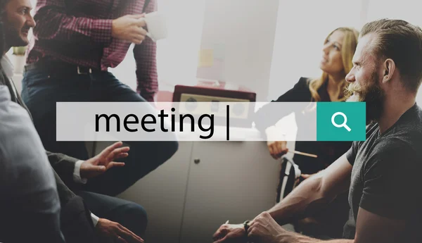 นักธุรกิจคุยกันและประชุม — ภาพถ่ายสต็อก
