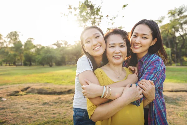 Madres con Hija Felicidad — Foto de Stock