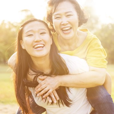 Kızı anne kavramı ile