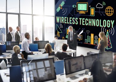 iş insanlar çalışma ve kablosuz teknoloji