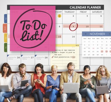 Çeşitlilik insanlarla dijital cihazlar