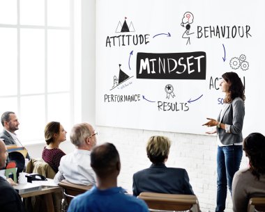 İnsanlar dinliyor sunu tanışma