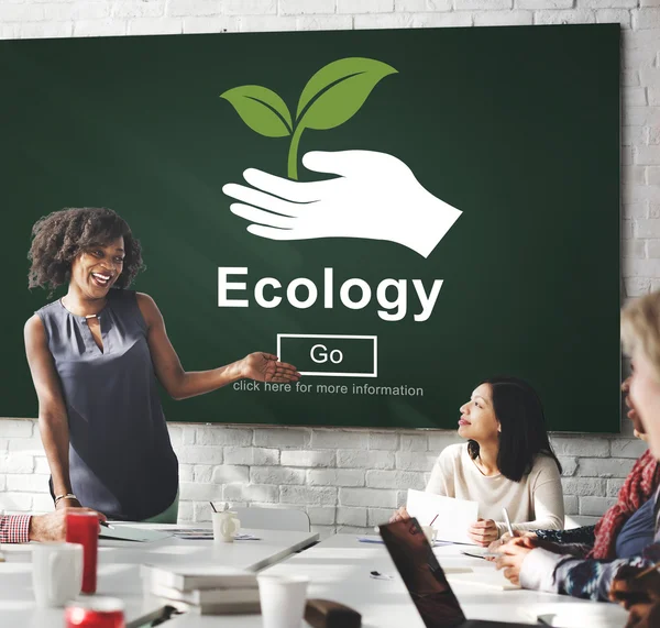 Concetto di ecologia e diversità persone — Foto Stock