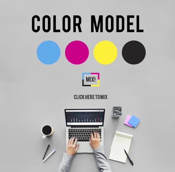 Φορητό υπολογιστή πίνακα με μοντέλο χρωμάτων — Φωτογραφία Αρχείου