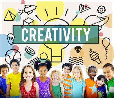 sevimli gülümseyen çocuklar