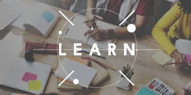 Kavram okuyor öğrenmek