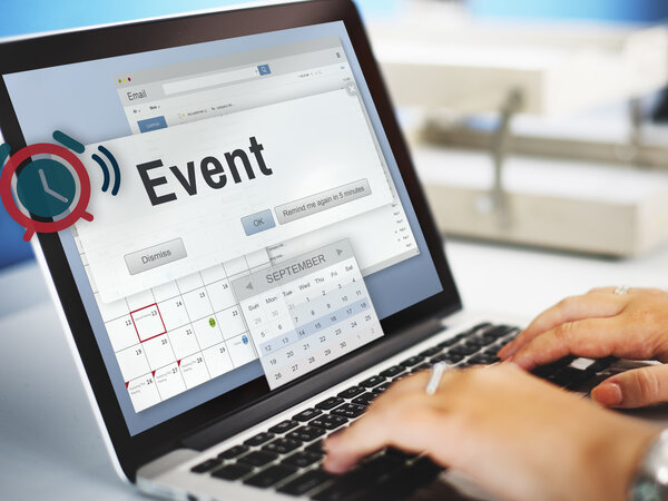 рабочий человек с ноутбуком
