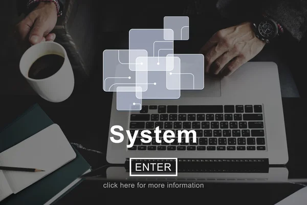 Laptop com conceito de sistema — Fotografia de Stock