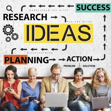 aygıtlar ve fikirleri ile insanlar oturup