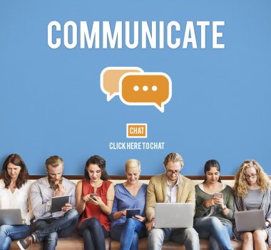 Çeşitlilik insanlarla dijital cihazlar