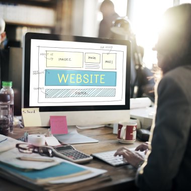 işkadını monitörde arıyorsunuz