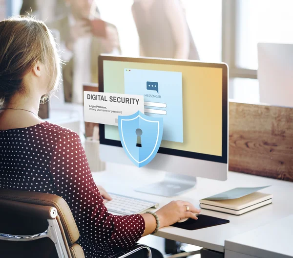 Businesswoman working on computer with DigitalSecurity — Stock Photo, Image