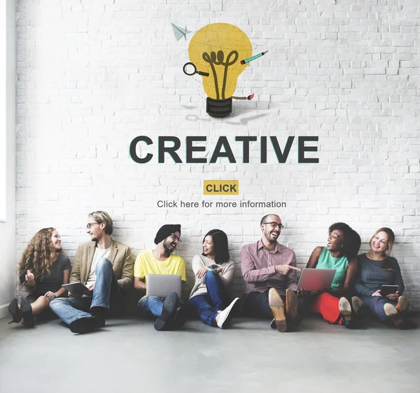 Conceito criativo e diversidade pessoas — Fotografia de Stock