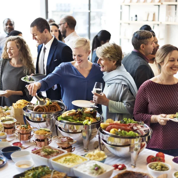 People with cups and plates — Stock Photo, Image