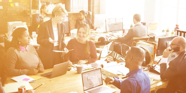 Imprenditori che lavorano — Foto Stock